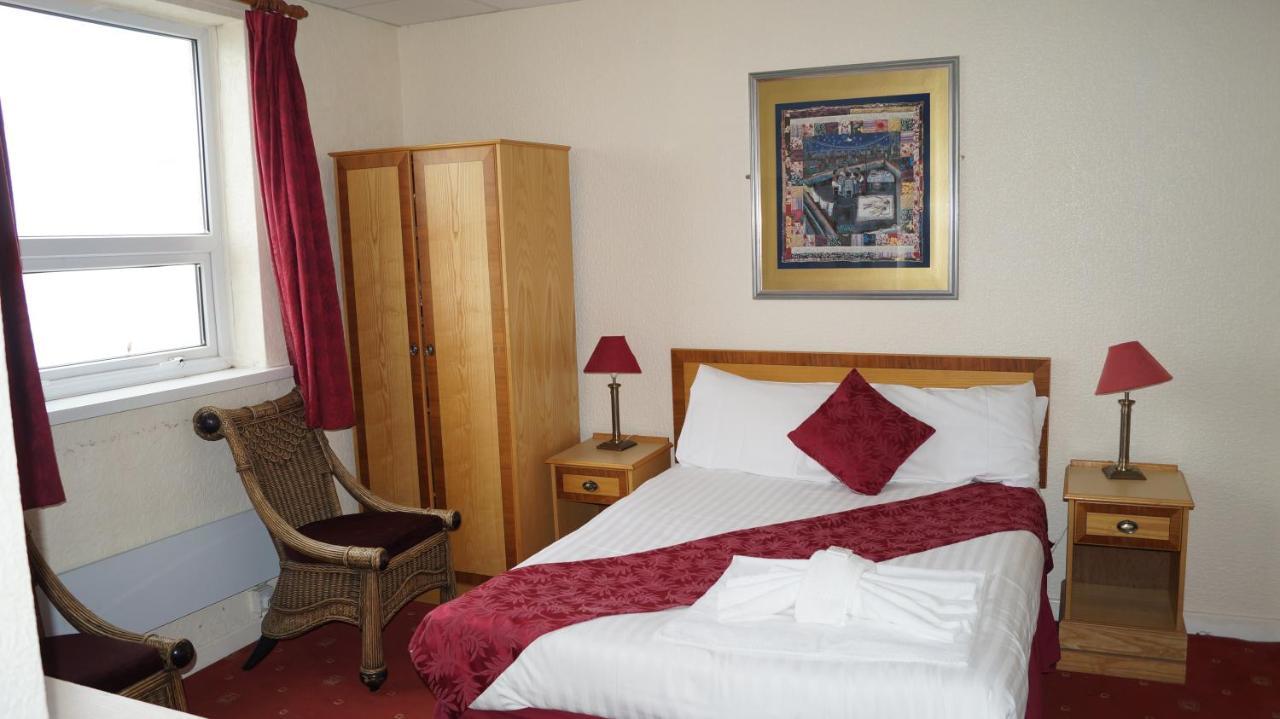 Hotel Gainsborough And Bar 3*