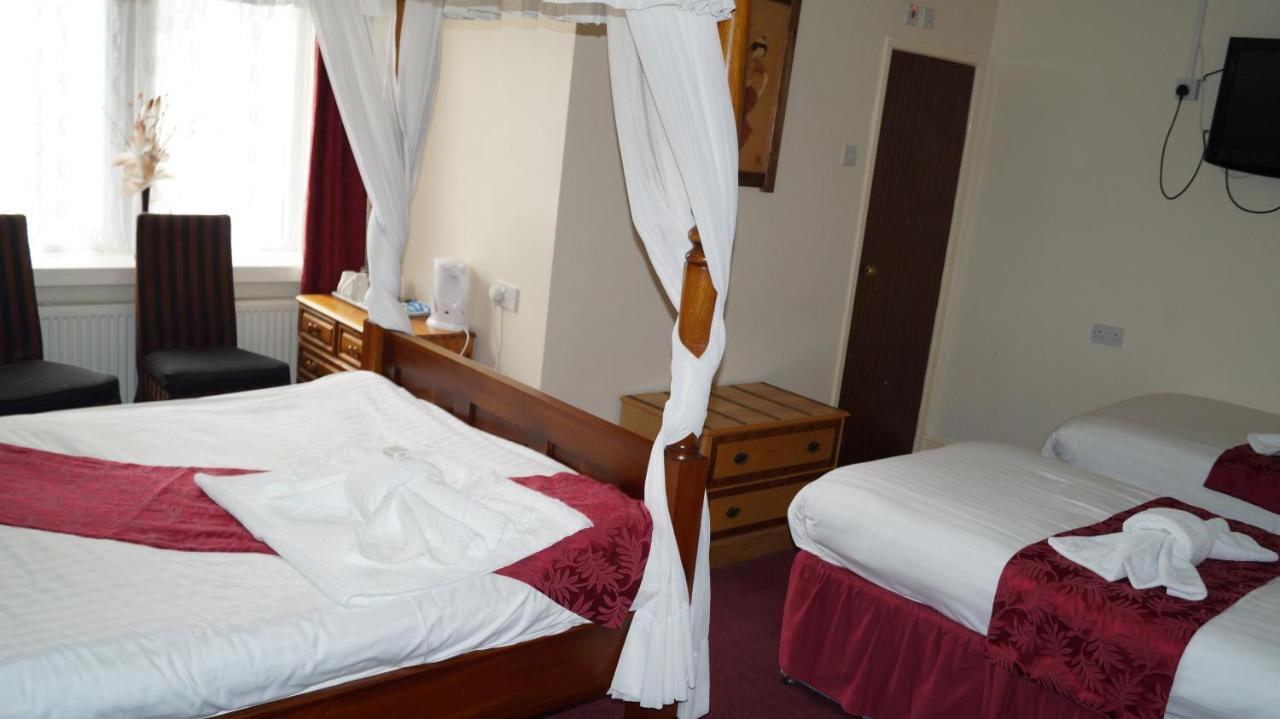 Hotel Gainsborough And Bar Blackpool