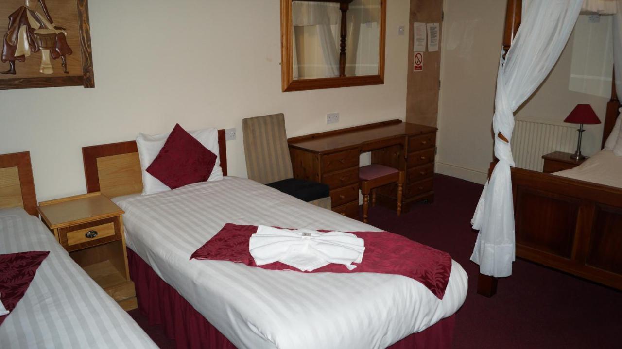 Hotel Gainsborough And Bar Blackpool