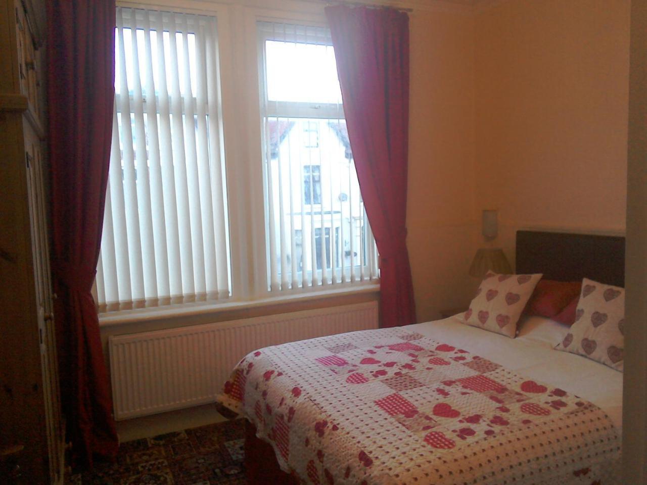 Eden House Bed & Breakfast Blackpool