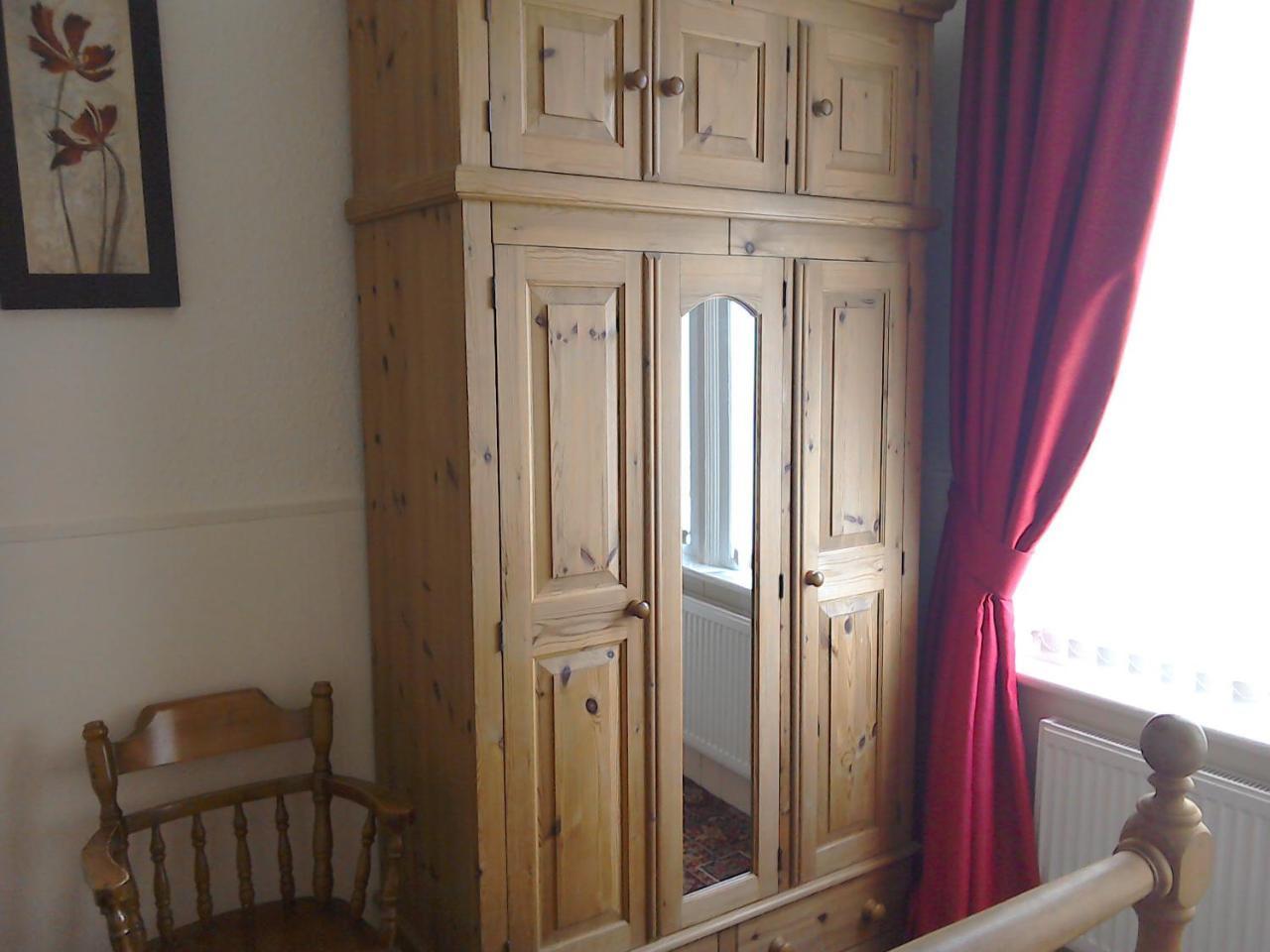 Eden House 3*