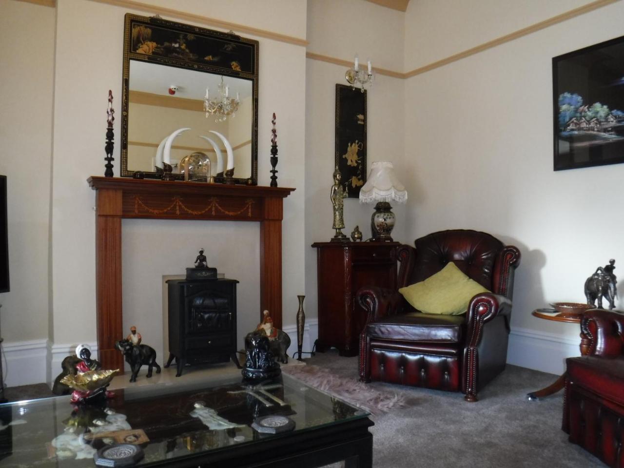 Camelot - Couples Only Hotel Blackpool