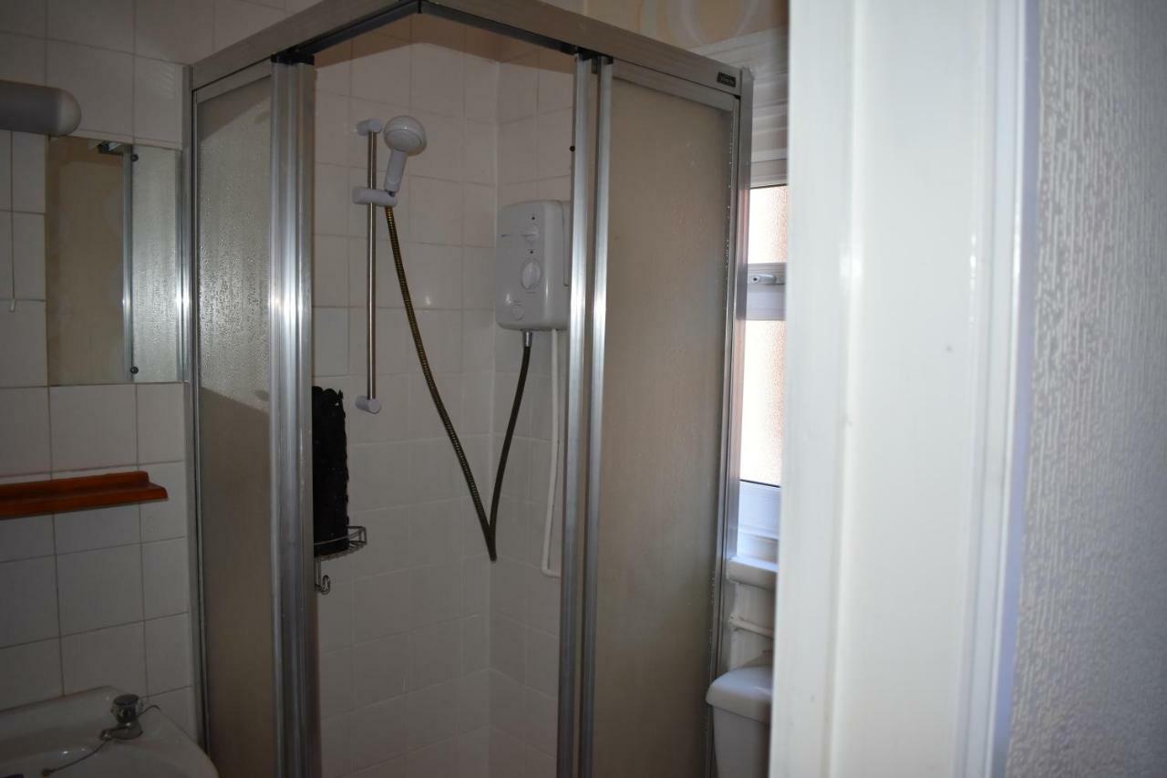 Three Piers Guest house Blackpool