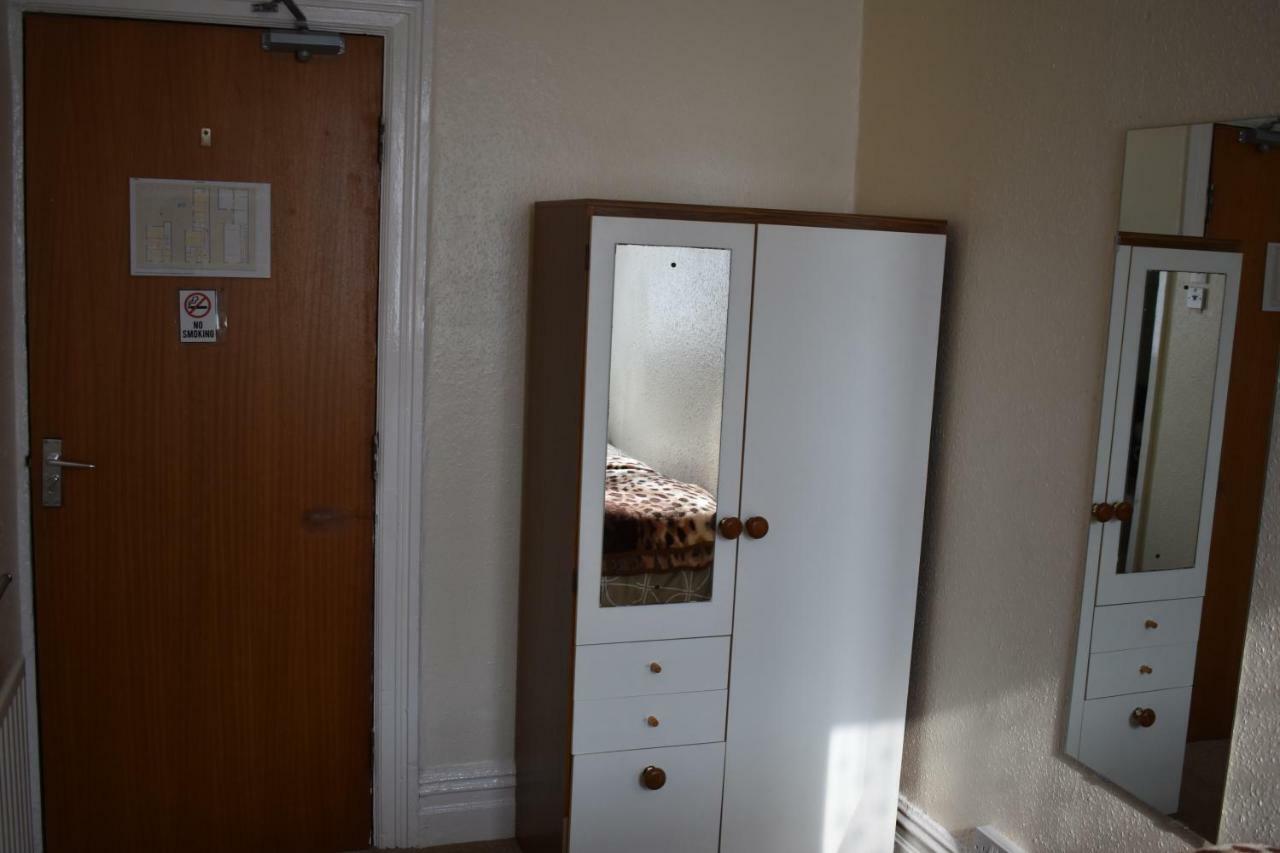 Three Piers Guest house Blackpool