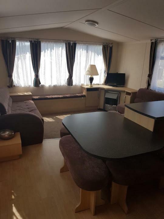Jade 50 At Newton Hall Blackpool