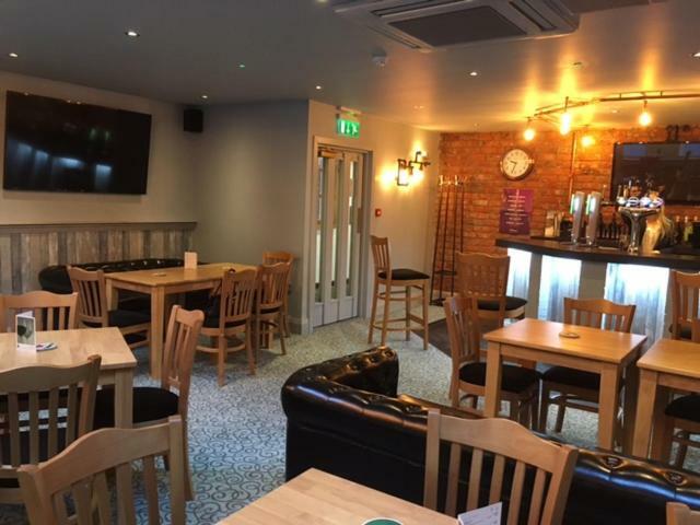 Jade 50 At Newton Hall *