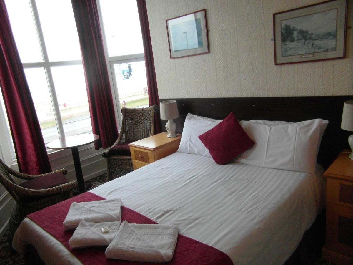Hotel Gainsborough And Bar 3*