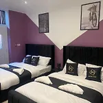 Holiday Plus - Palatine Road
