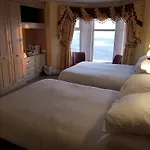 Stretton Hotel