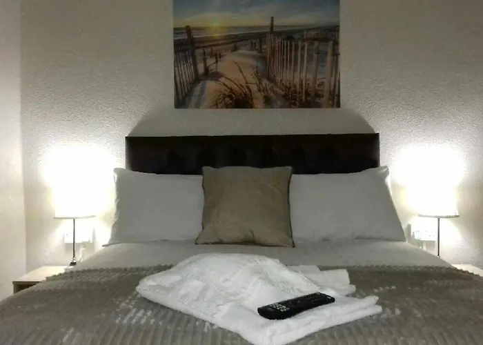 Lynwood Hotel