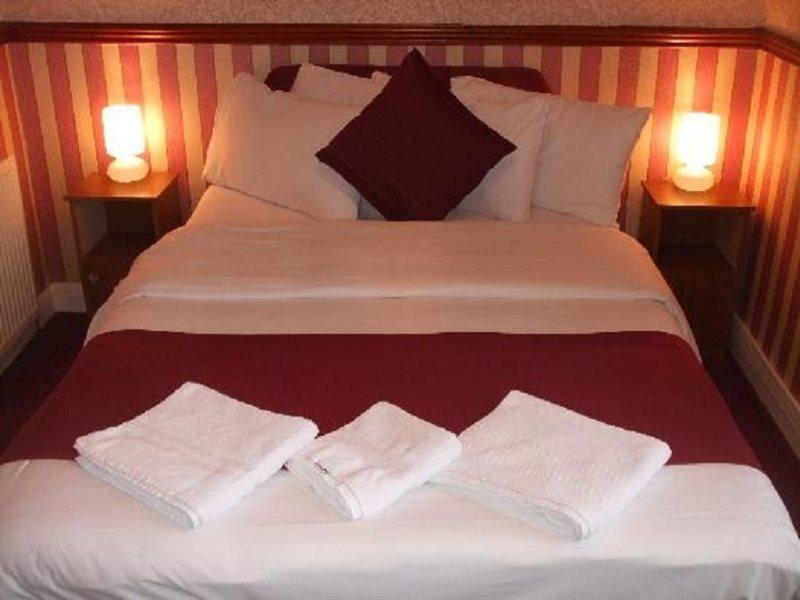 Lynwood Bed & Breakfast 3*