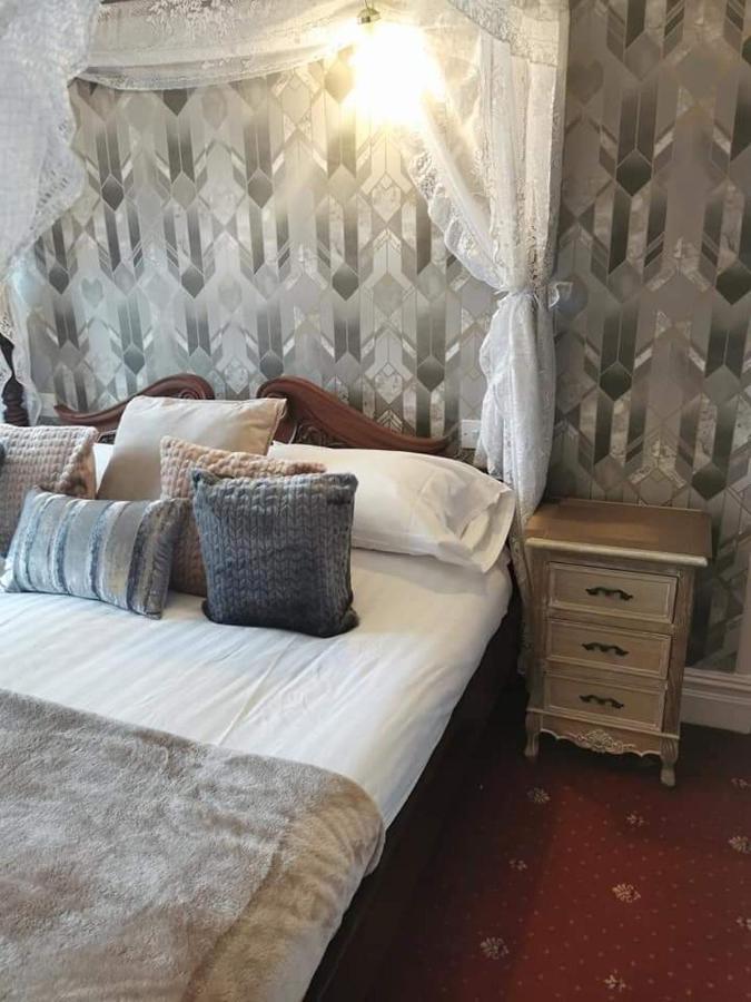 The Trafalgar Guest house 3*