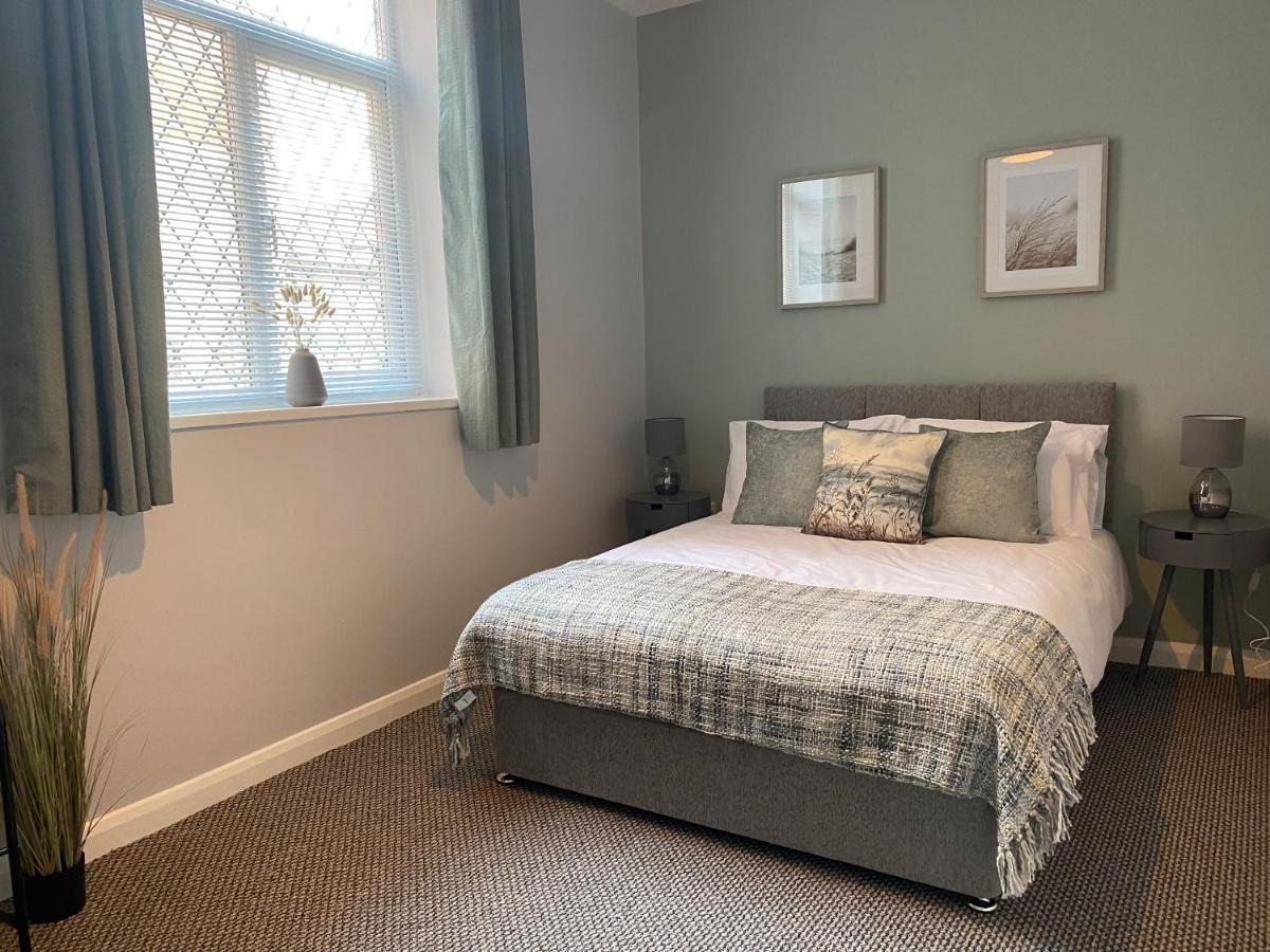 Sleepover 1 Free Parking Sleeps 6 Apartment