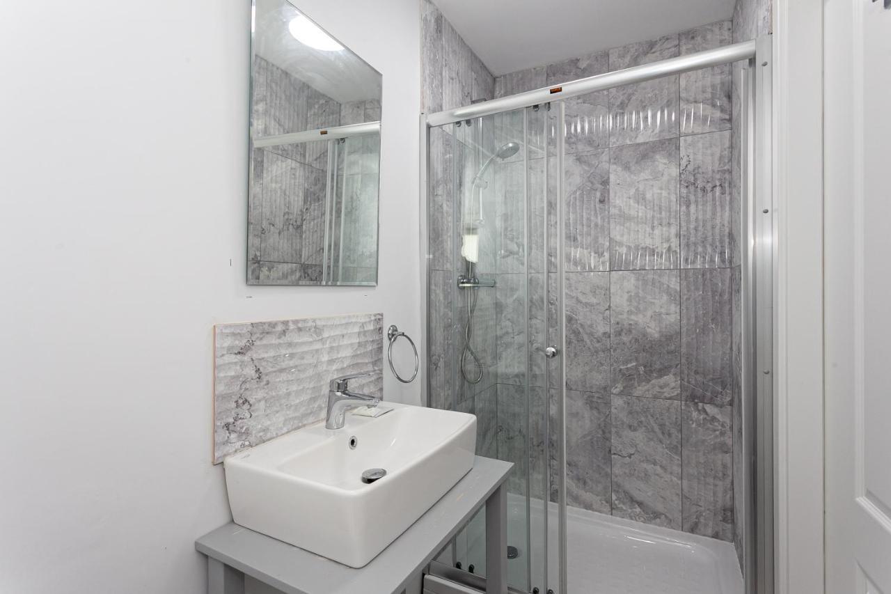 Hotel Balin Lonsdale 3*