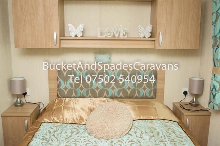 Caravans Marton Mere * Blackpool