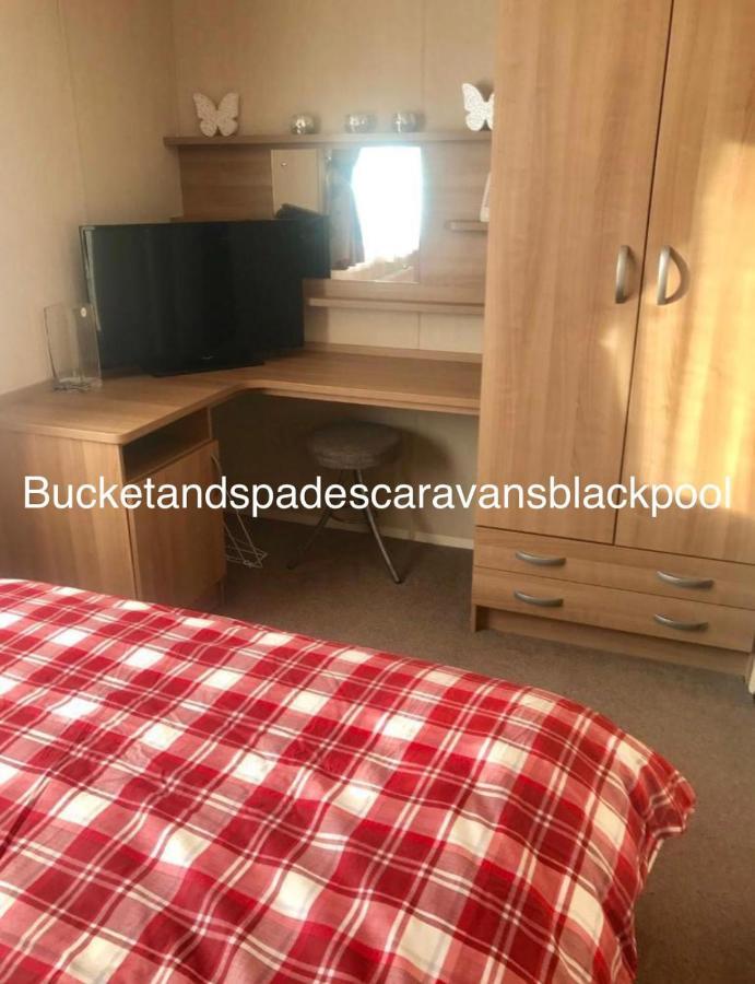 Caravans Marton Mere *