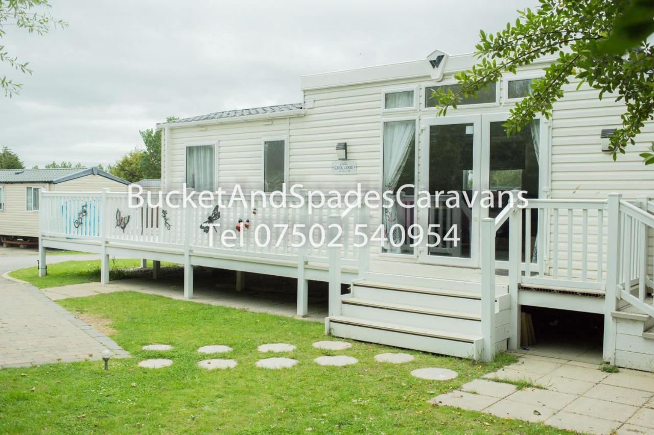 Campsite Caravans Marton Mere Blackpool