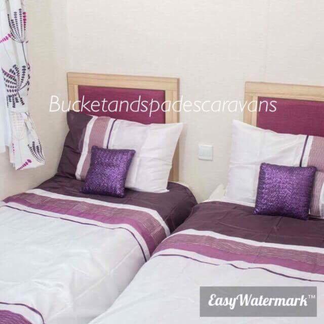 Caravans Marton Mere * Blackpool