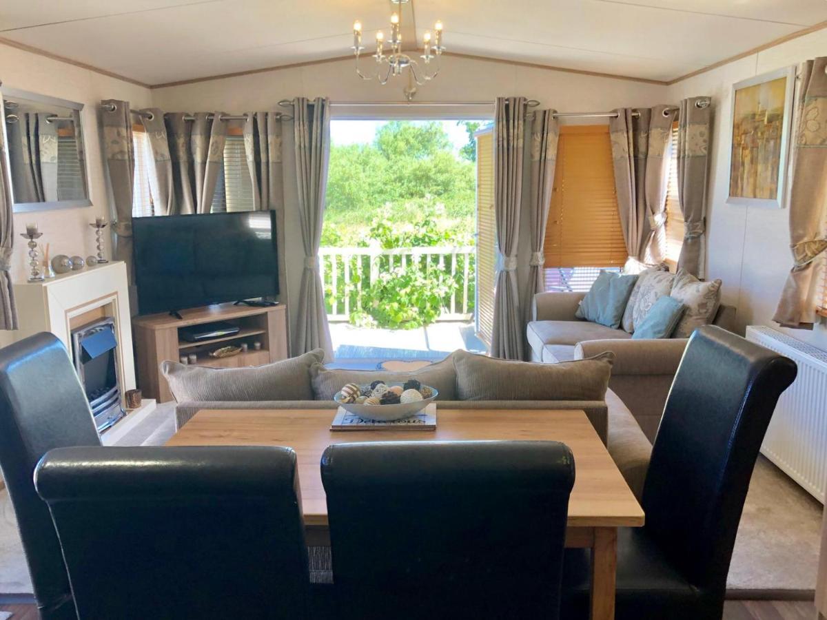 Campsite Caravans Marton Mere Blackpool