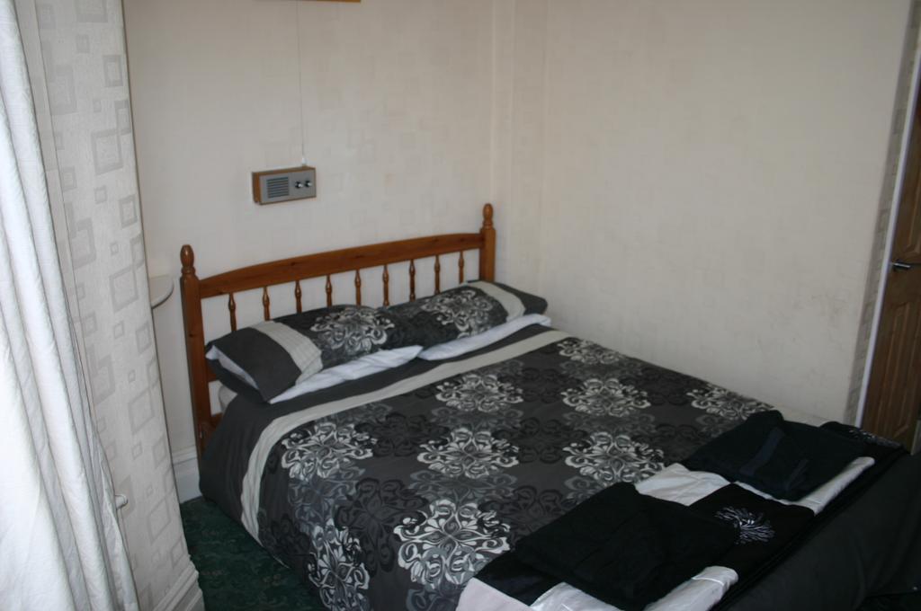 Netherton House Guest Hotel 2*