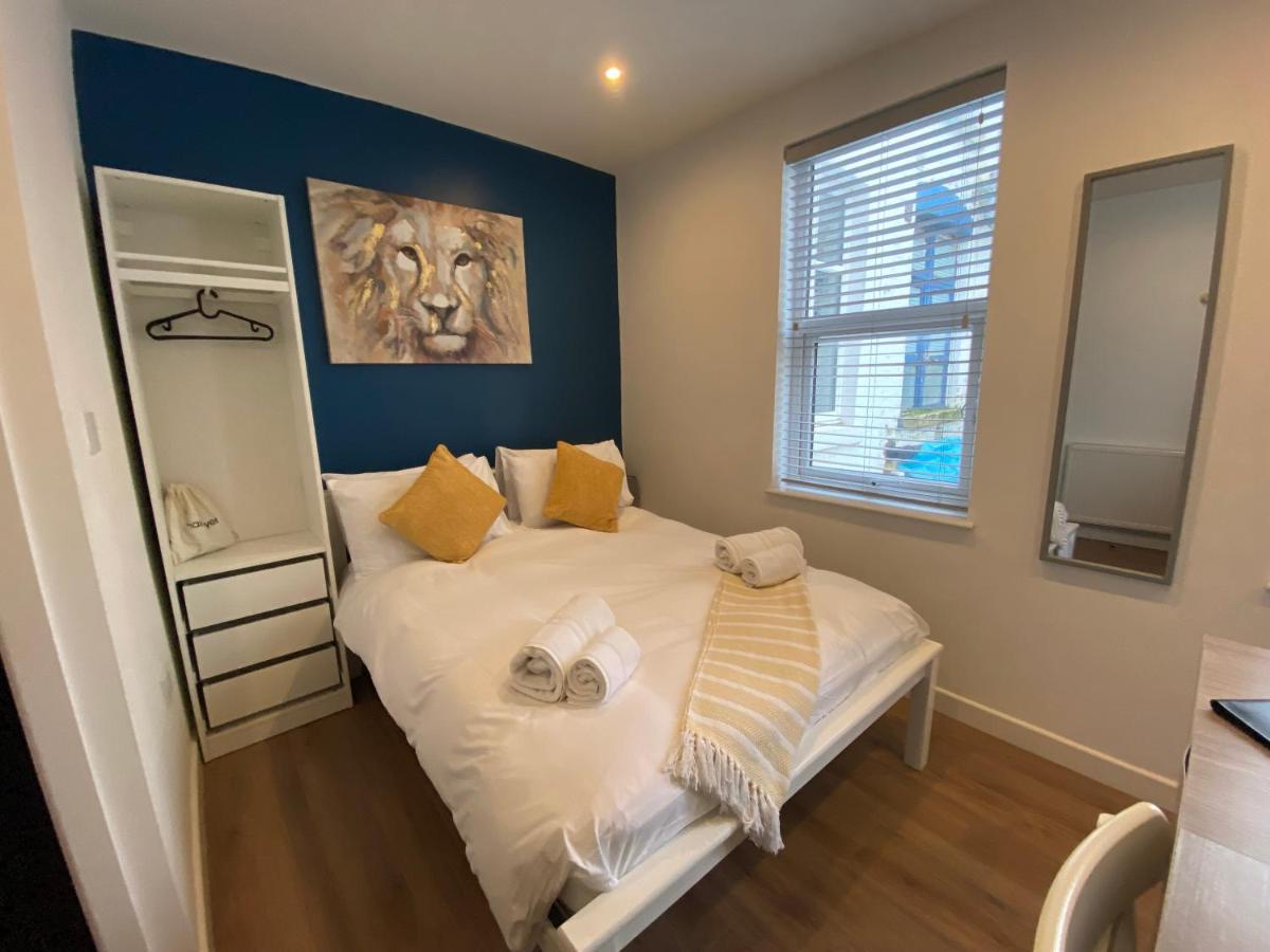Abode - 20 Bairstow Street Apartment *