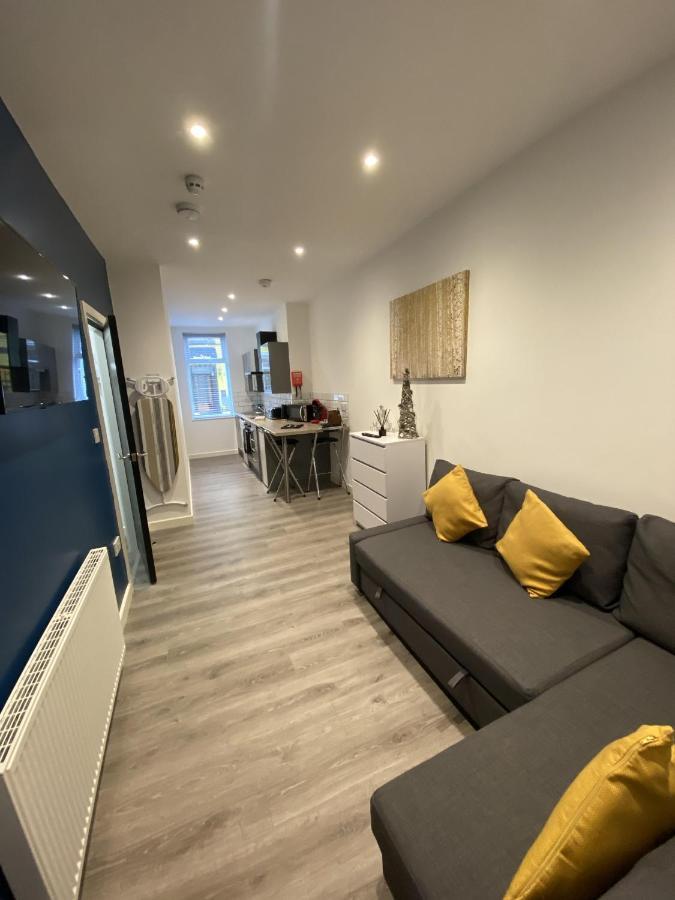 Abode - 20 Bairstow Street *