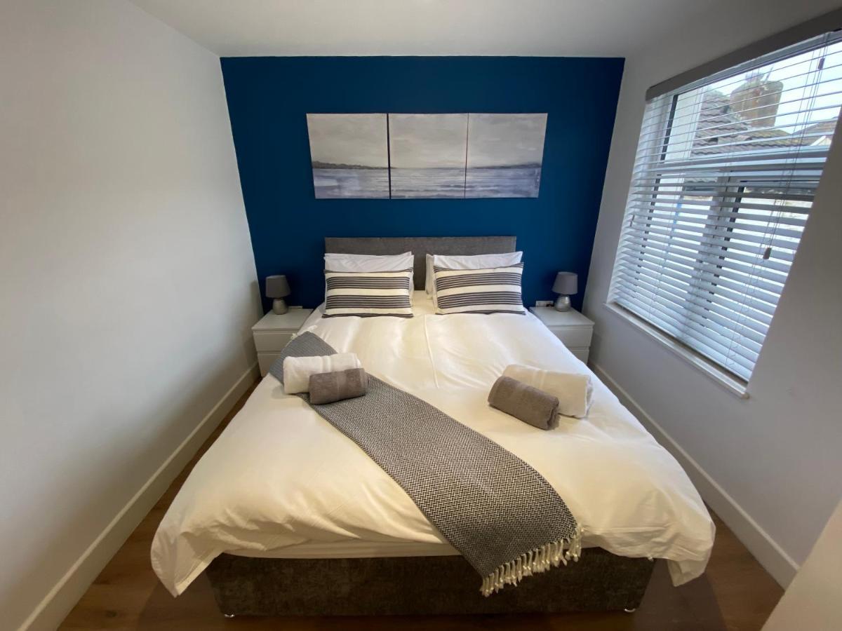 Abode - 20 Bairstow Street Apartment *