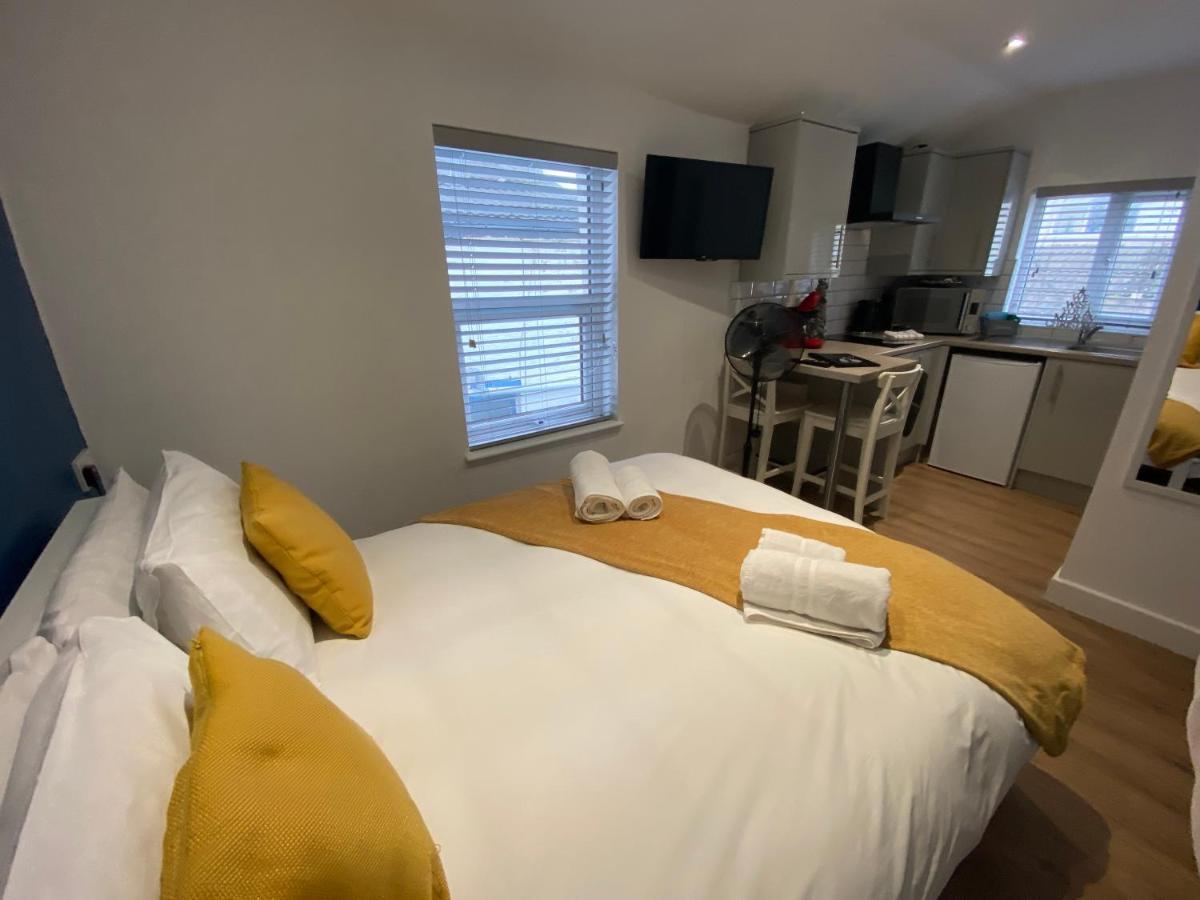 Abode - 20 Bairstow Street Apartment