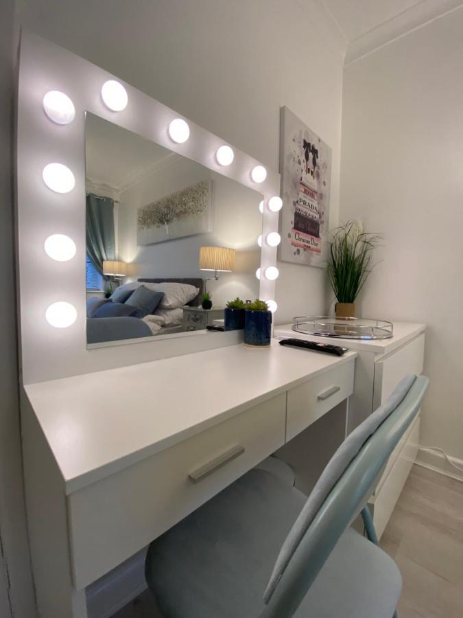 New…the Hottub House Pleasure Holiday home