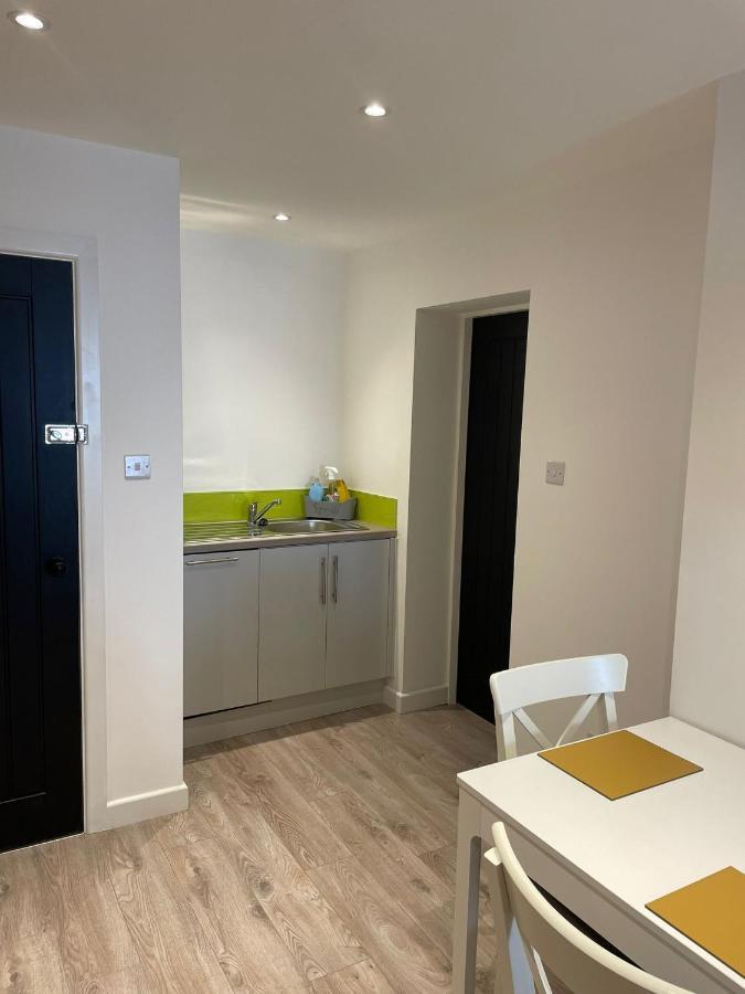Abode - 20 Bairstow Street *