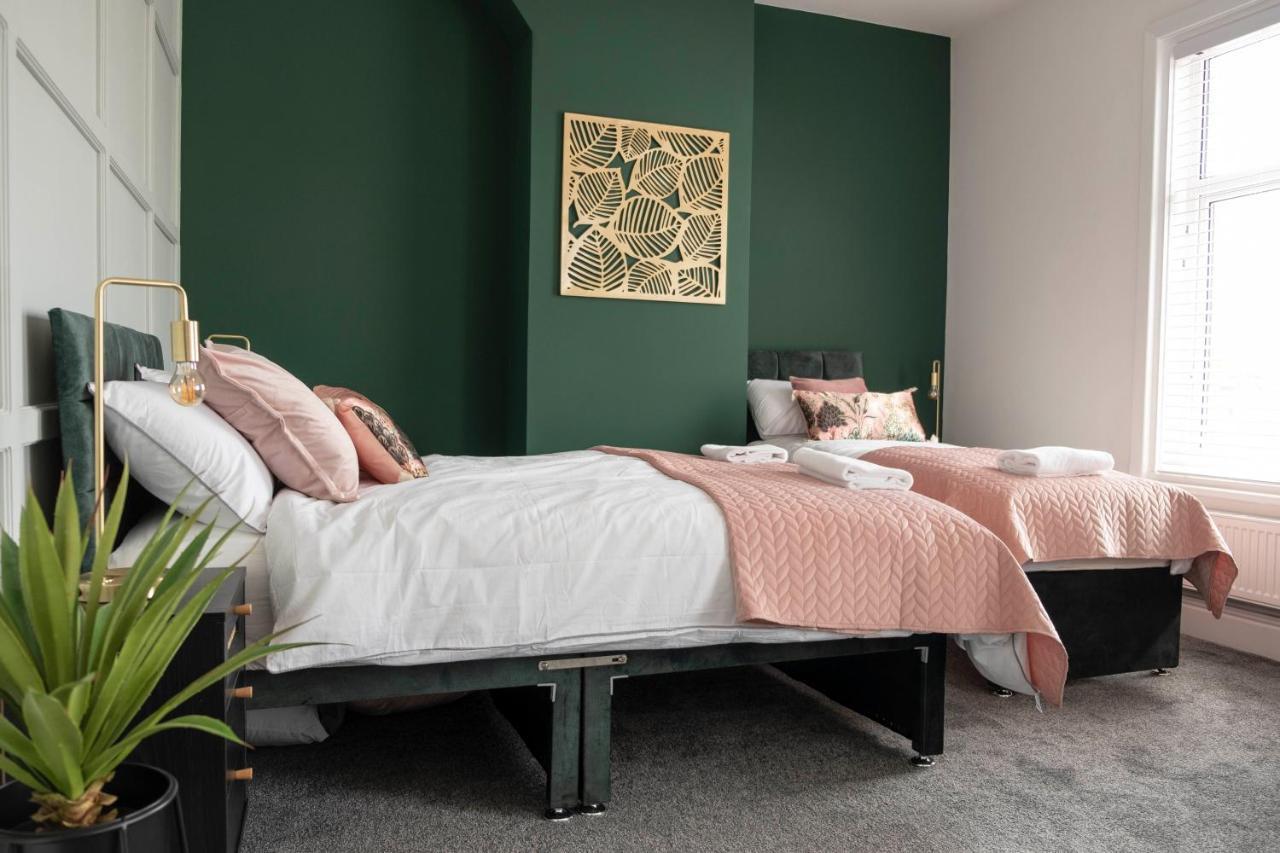 The Callie By Sasco Holiday home *