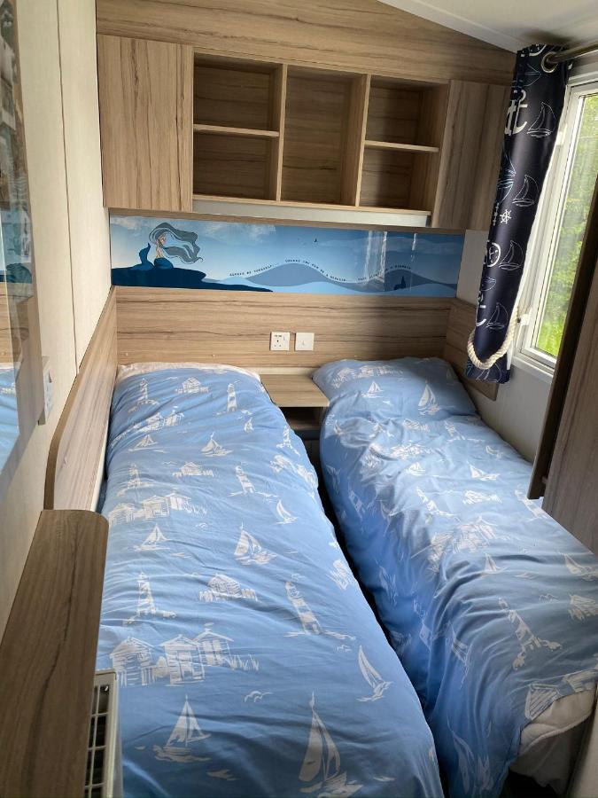 Caravans Marton Mere Campsite