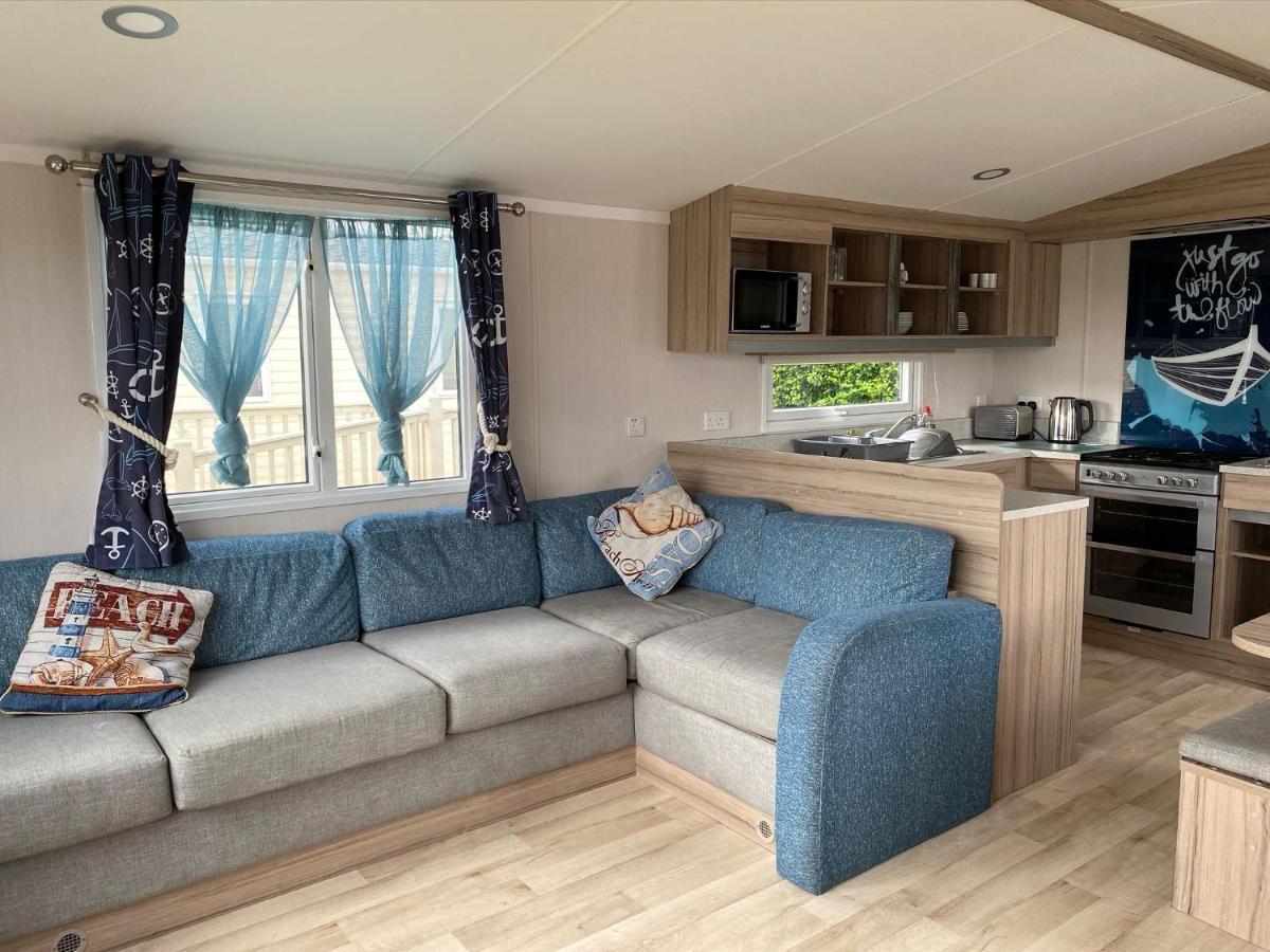 Campsite Caravans Marton Mere *