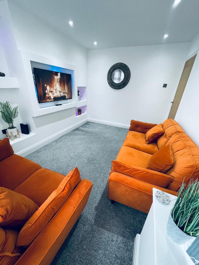 Brand New Modern 3 Bedroom * Blackpool