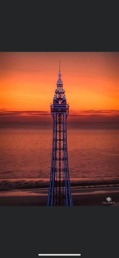Brand New Modern 3 Bedroom Blackpool