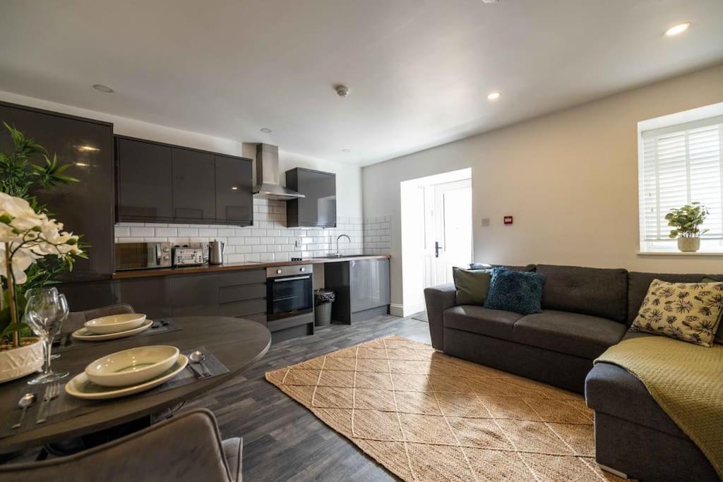 Apartment Albert Rd By The V Group Blackpool