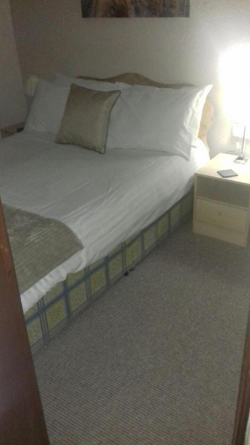 Bed & Breakfast Lynwood 3*