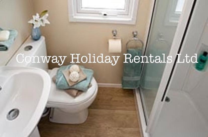 Caravan For Hire Marton Mere * Blackpool