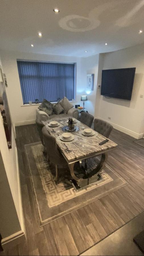 Danny Holiday home Blackpool