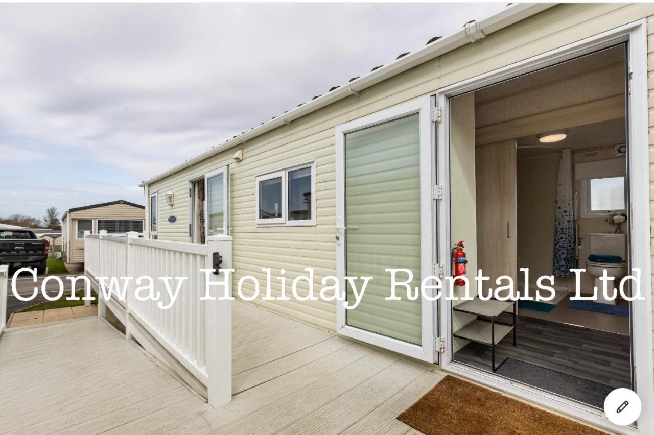 Campsite Caravan For Hire Marton Mere Blackpool