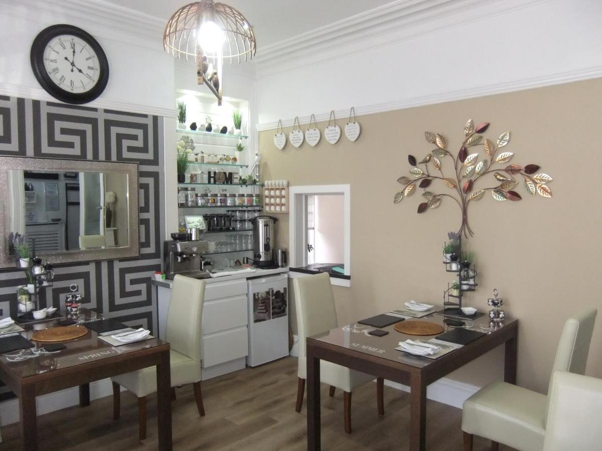 Bed & Breakfast Fourrooms 5*