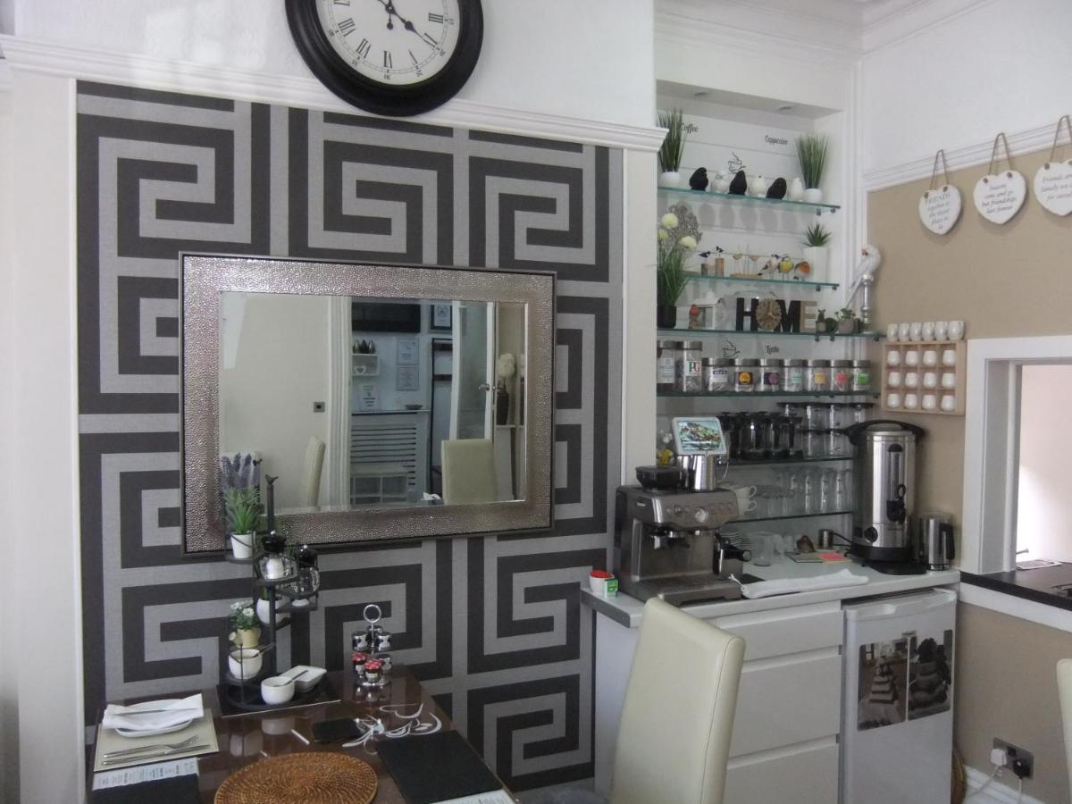 Fourrooms Bed & Breakfast