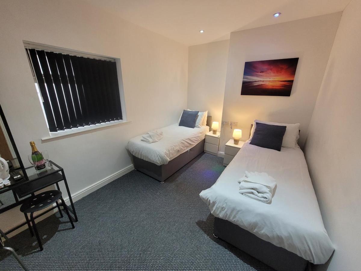 Blackpool Resort Hotel *