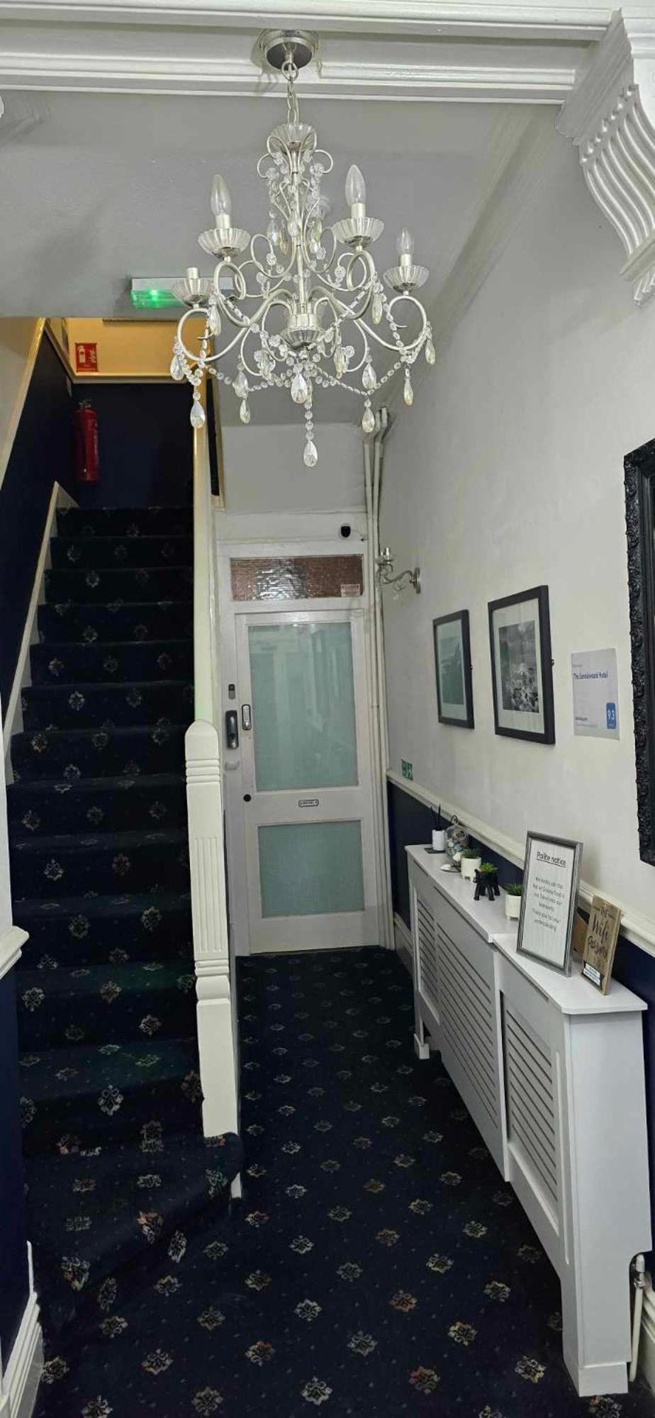 Guest house The Sandalwood