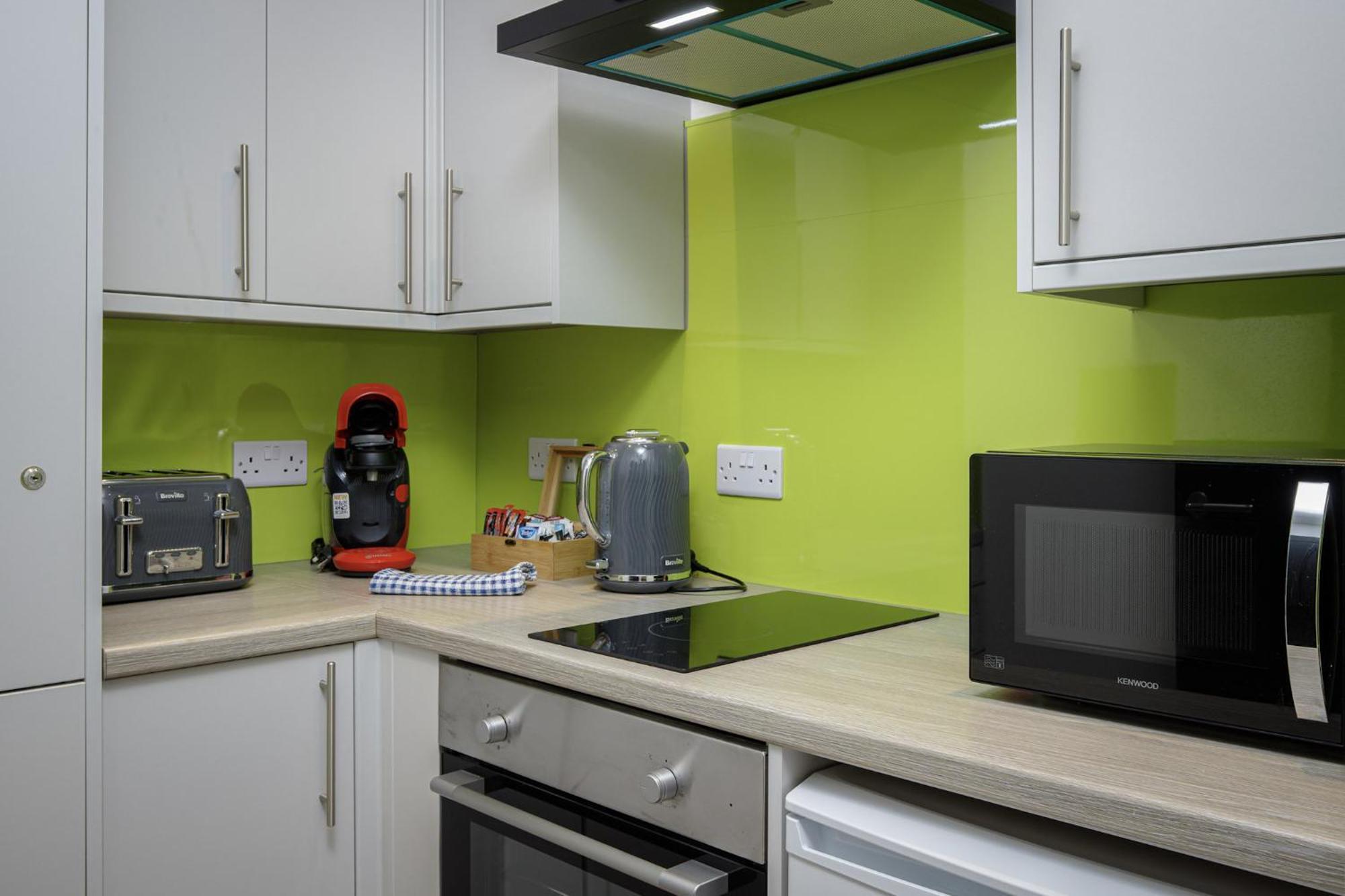 Abode - 20 Bairstow Street Apartment *