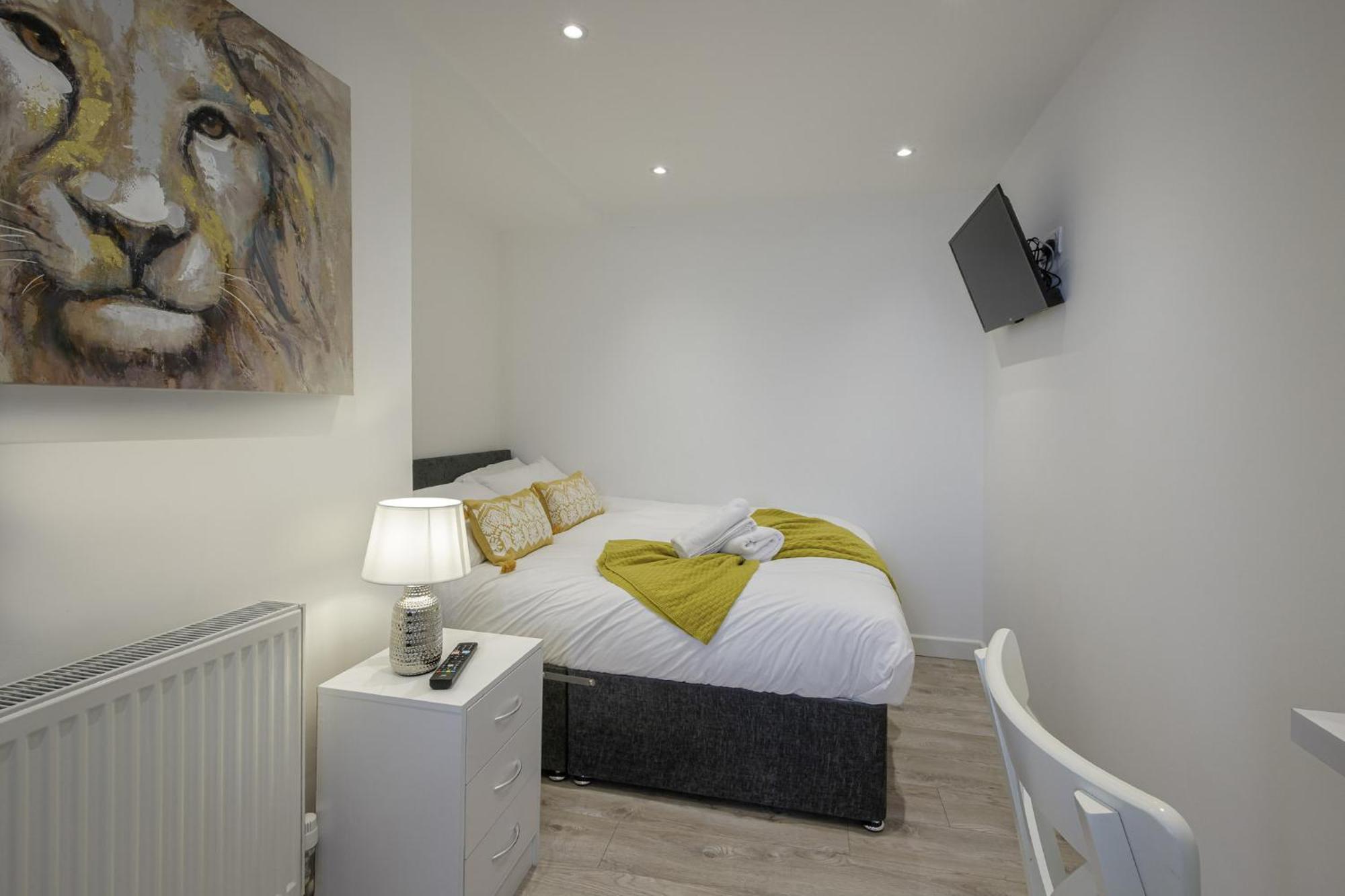 Abode - 20 Bairstow Street