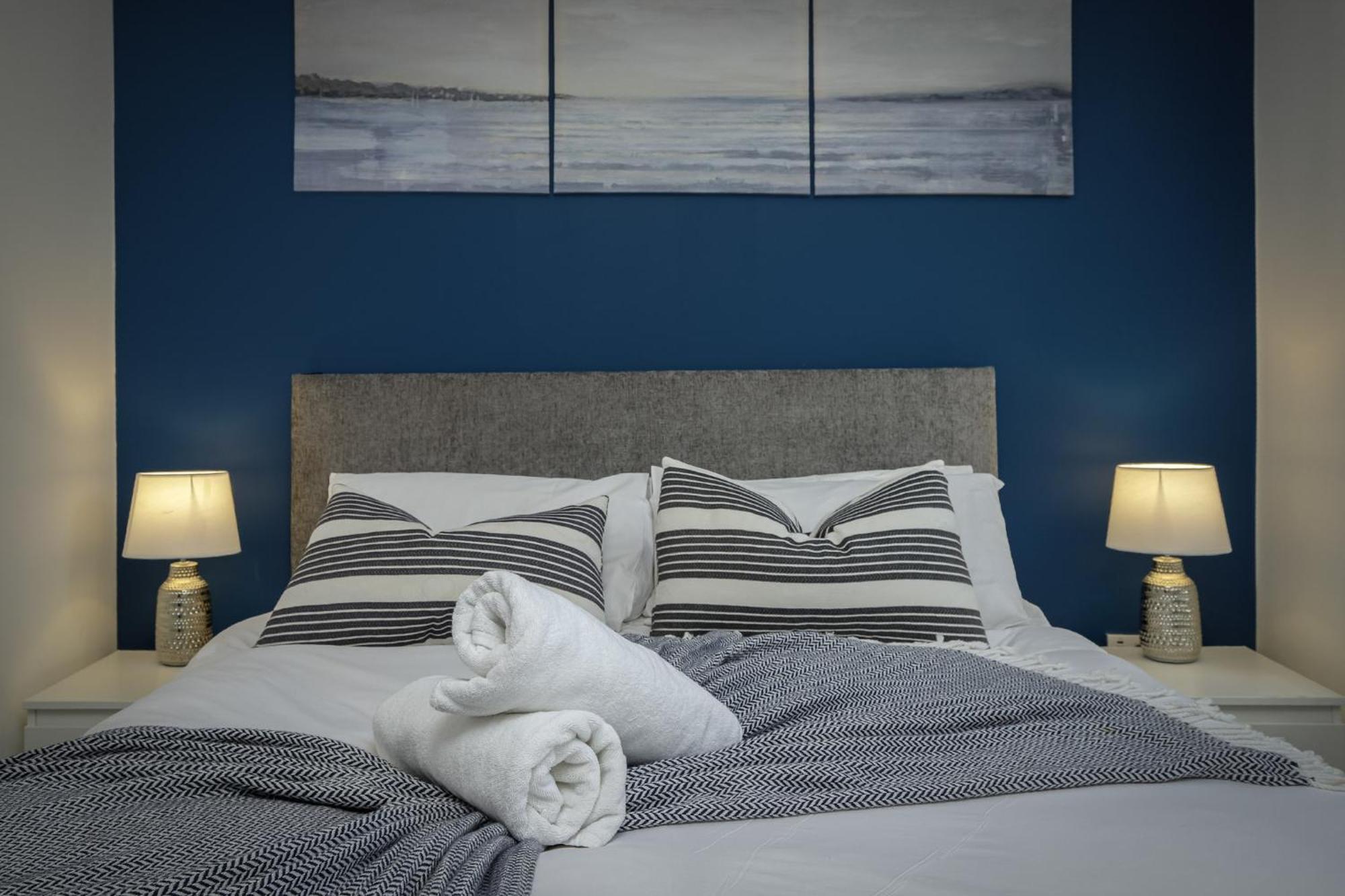 Abode - 20 Bairstow Street *