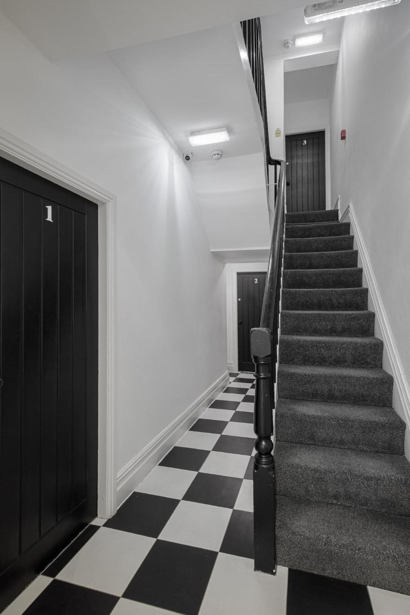 Abode - 20 Bairstow Street Apartment *