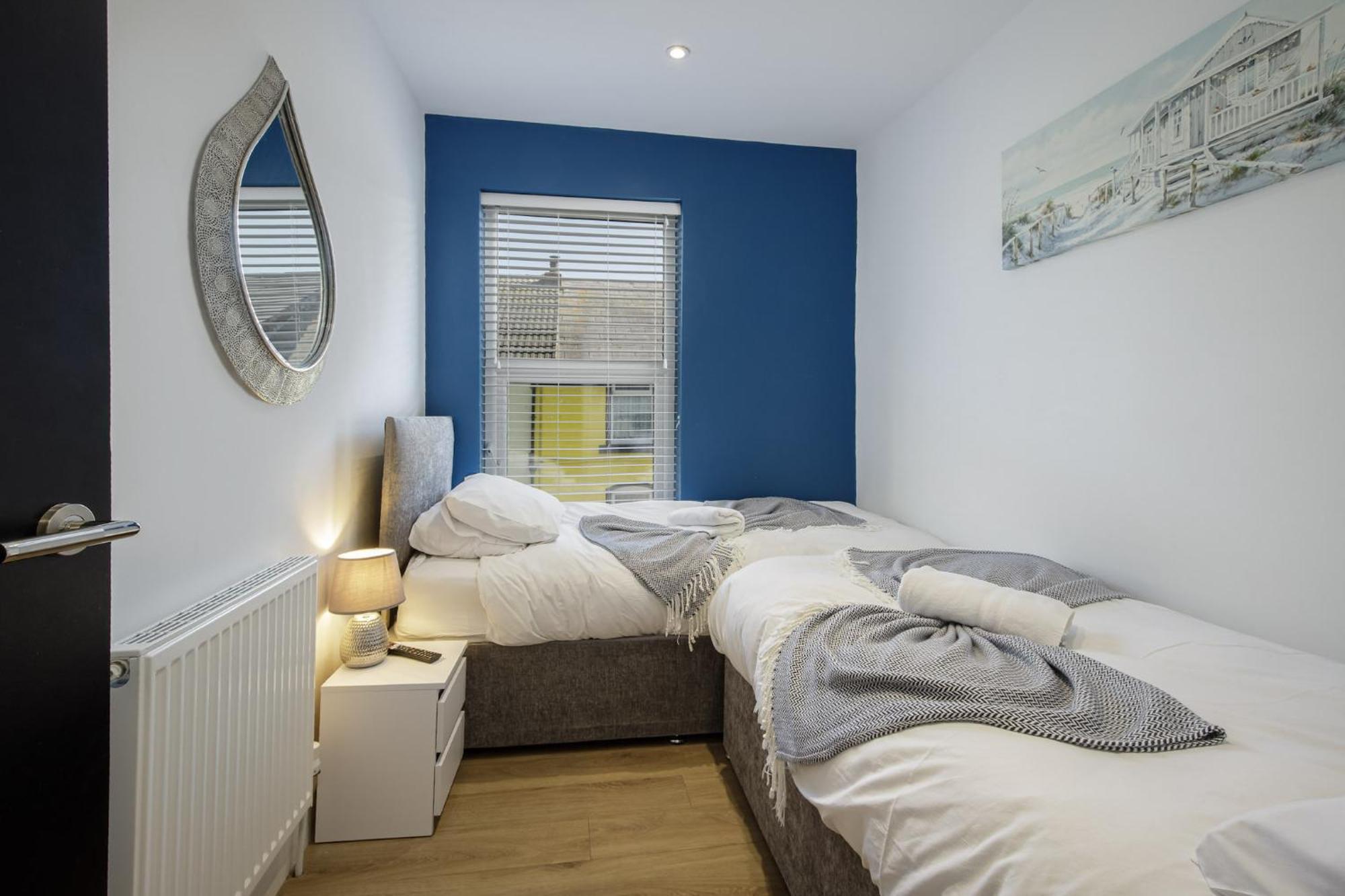Abode - 20 Bairstow Street Apartment