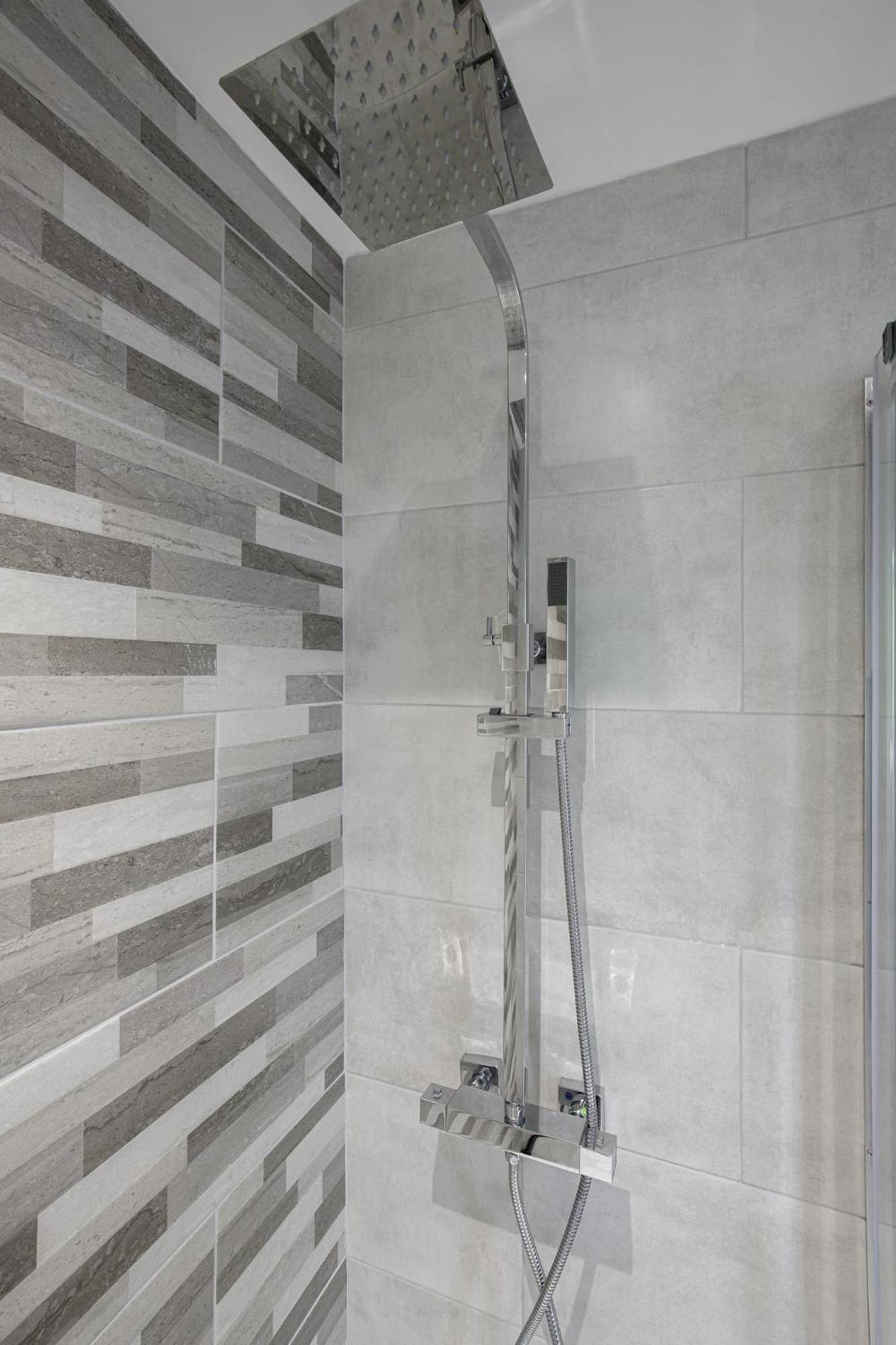 Abode - 20 Bairstow Street *